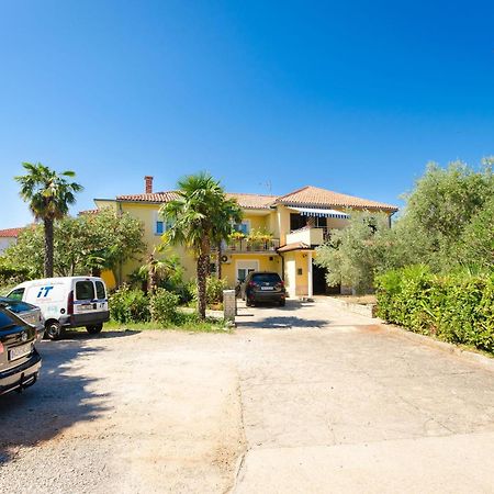 Apartments Marija Ουμάγκ Εξωτερικό φωτογραφία