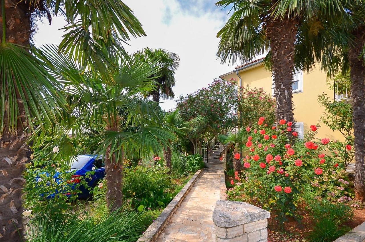Apartments Marija Ουμάγκ Εξωτερικό φωτογραφία