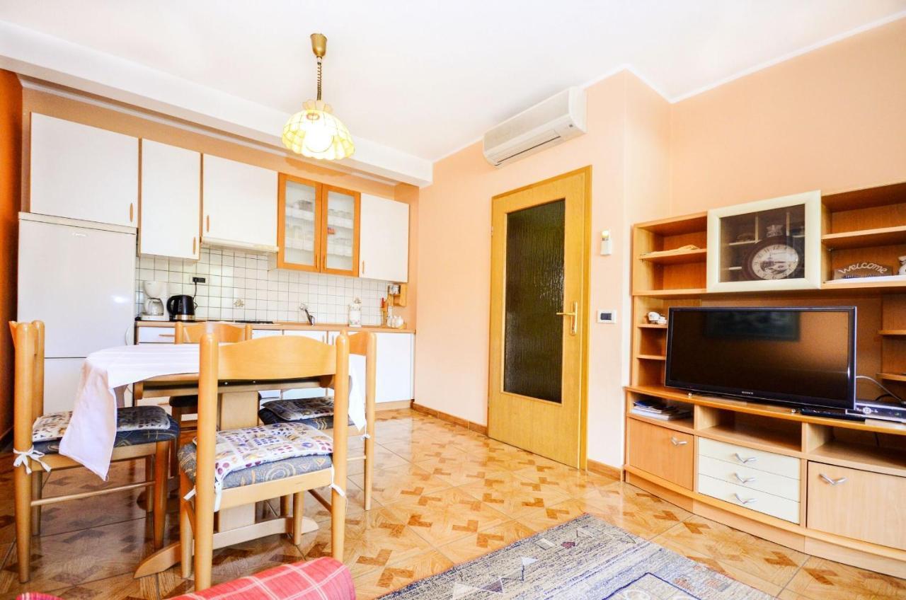 Apartments Marija Ουμάγκ Εξωτερικό φωτογραφία